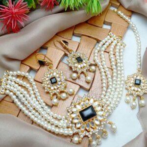 Beautiful Choker Set Earring Matha patt
